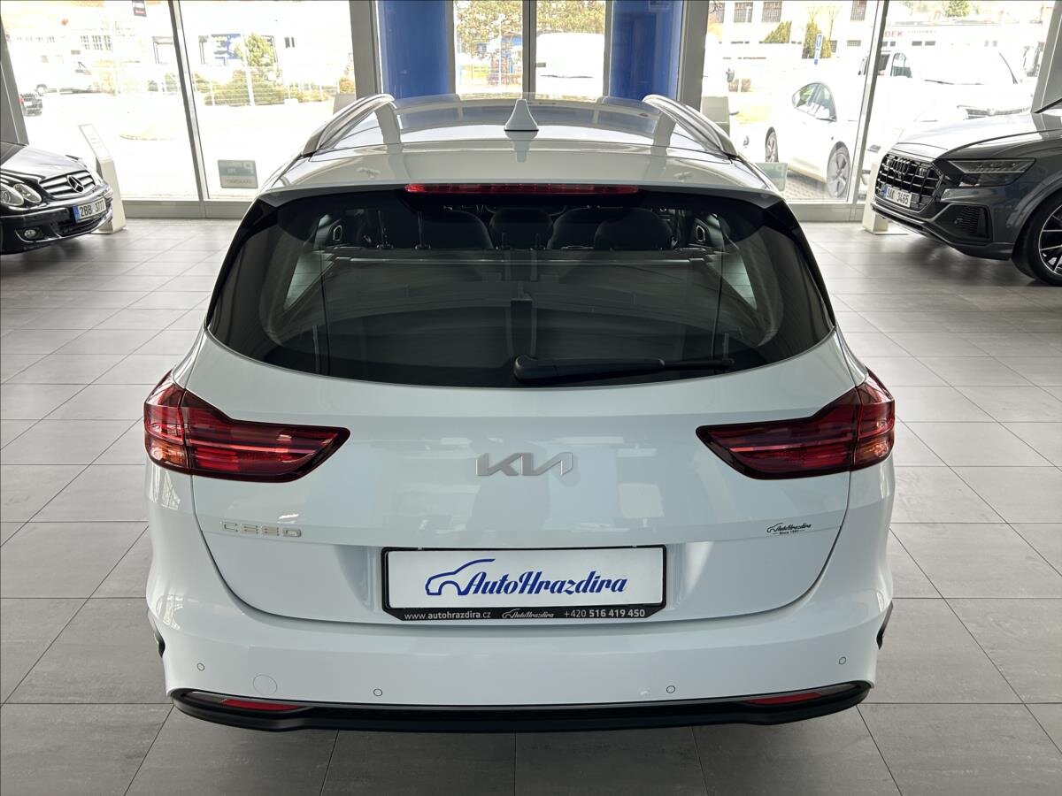 KIA Ceed Kombi 1,5 l 118 kw