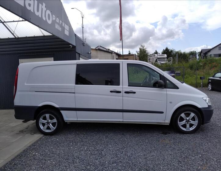 Mercedes-Benz Vito 8