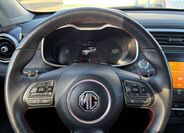 MG ZS 8