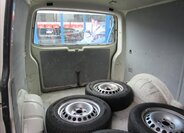 Volkswagen Transporter Skříň 1,9 l 62 kw