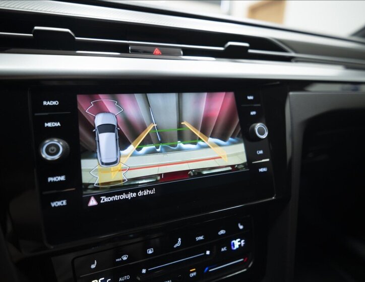 Volkswagen Arteon Kombi 2,0 l 110 kw