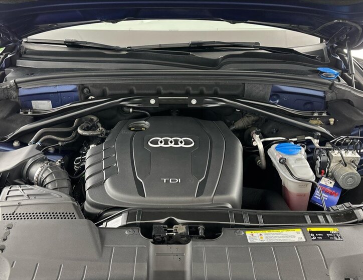 Audi Q5 SUV / Terénní 2,0 l 130 kw