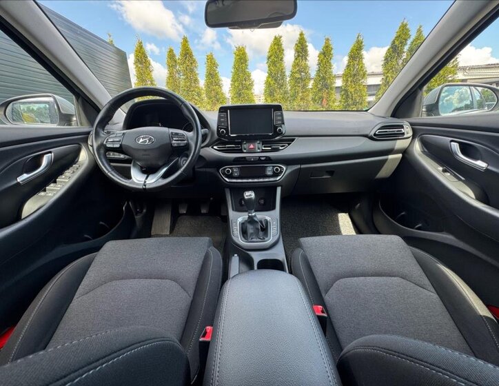 Hyundai i30 Hatchback 998,0 88 kw