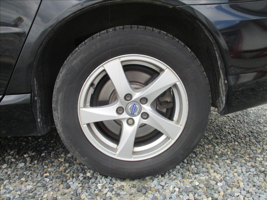 Volvo V70 Kombi 2,0 l 133 kw