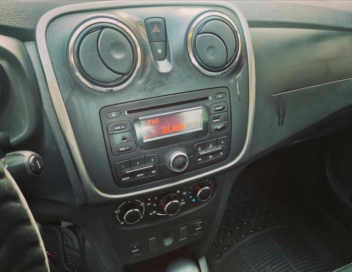 Dacia Sandero 13