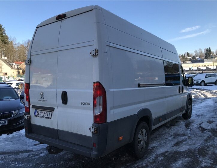 Peugeot Boxer Skříň 2,2 l 110 kw
