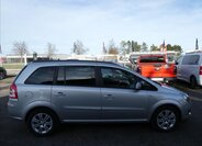 Opel Zafira 12