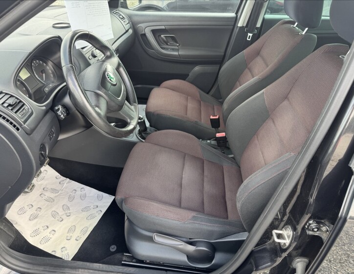 Škoda Fabia 16