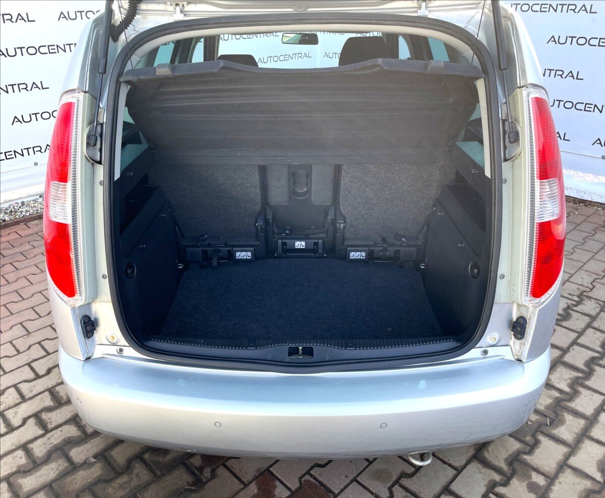 Škoda Roomster Kombi 1,2 l 63 kw