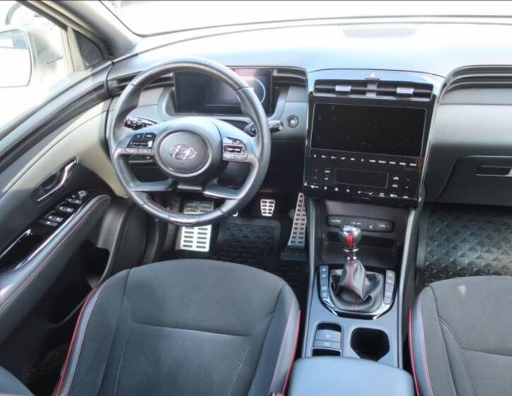 Hyundai Tucson SUV 1,6 l 110 kw