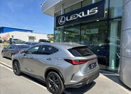 Lexus NX 450h+ SUV / Terénní 2,5 l 227 kw