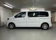 Toyota ProAce Verso 8