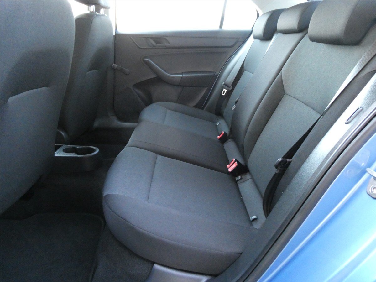 Škoda Rapid Sedan / Limuzína 1,2 l 66 kw