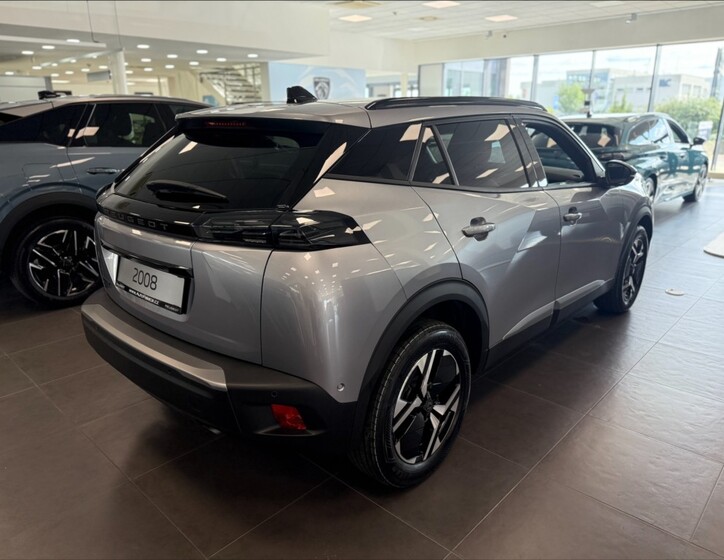 Peugeot 2008 5
