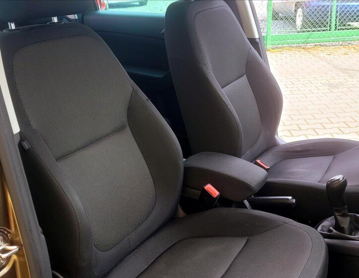 Škoda Yeti SUV / Terénní 1,2 l 77 kw