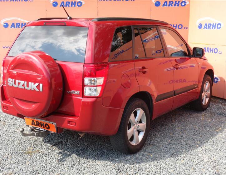Suzuki Grand Vitara 7
