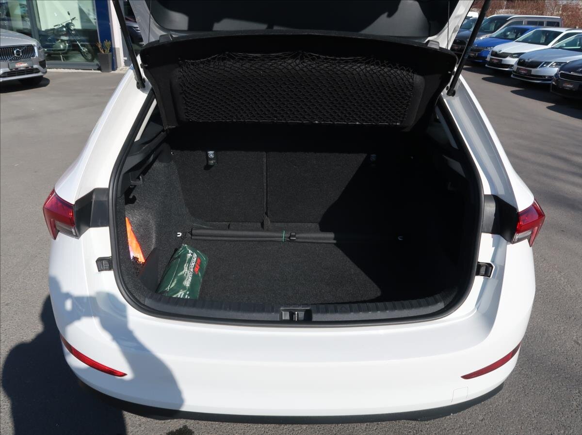 Škoda Scala Hatchback 999,0 70 kw