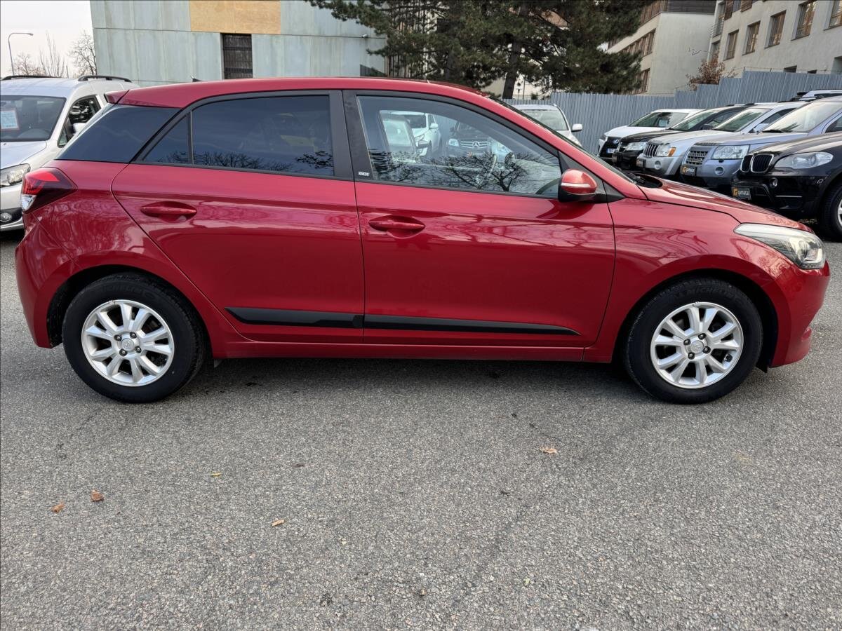 Hyundai i20 Hatchback 1,2 l 61 kw