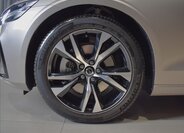 Volvo V60 Kombi 2,0 l 145 kw