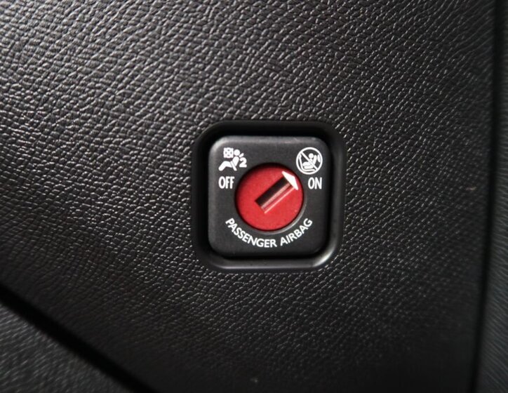 Peugeot 308 Hatchback 1,2 l 96 kw