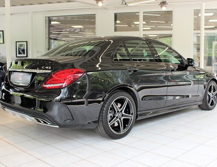 Mercedes-Benz Třídy C 6