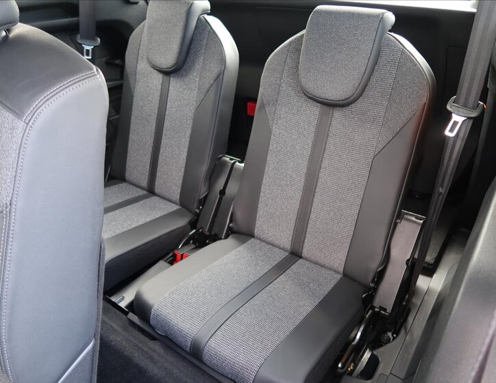 Peugeot 5008 SUV / Terénní 1,2 l 96 kw