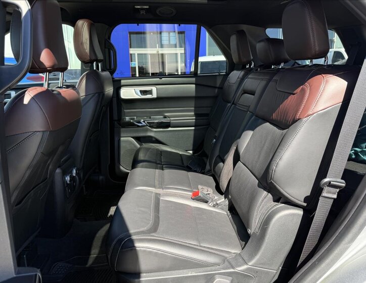 Ford Explorer SUV / Terénní 3,0 l 336 kw