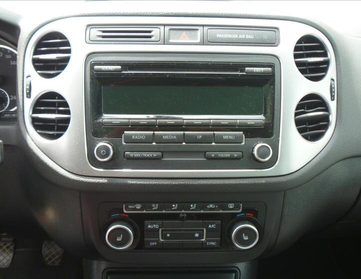 Volkswagen Tiguan 16