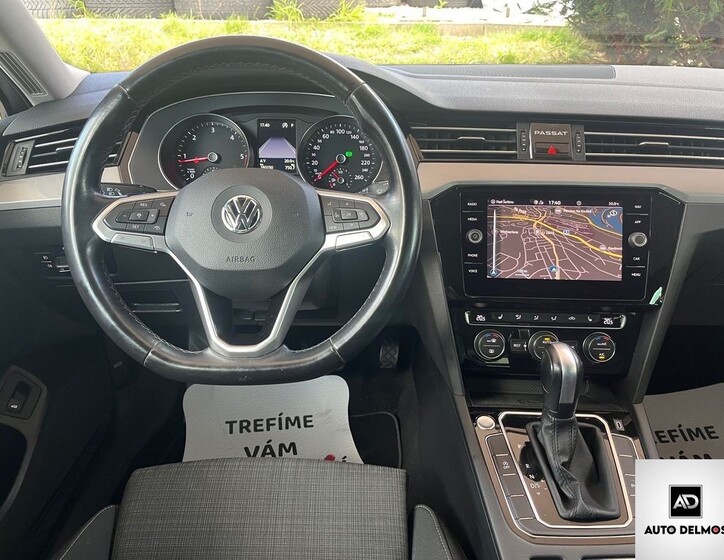 Volkswagen Passat 50