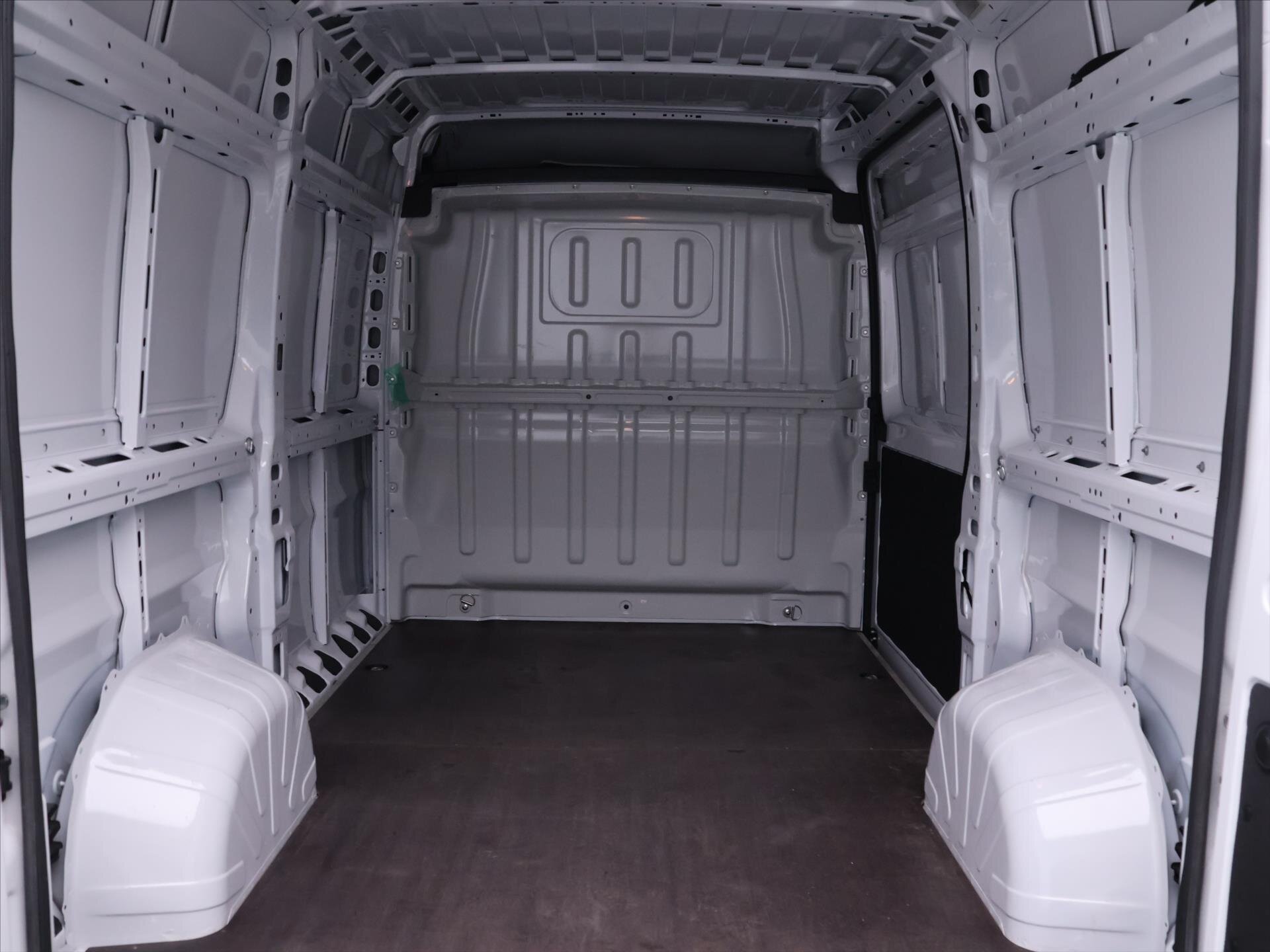 Toyota Proace Max Skříň 2,2 l 88 kw