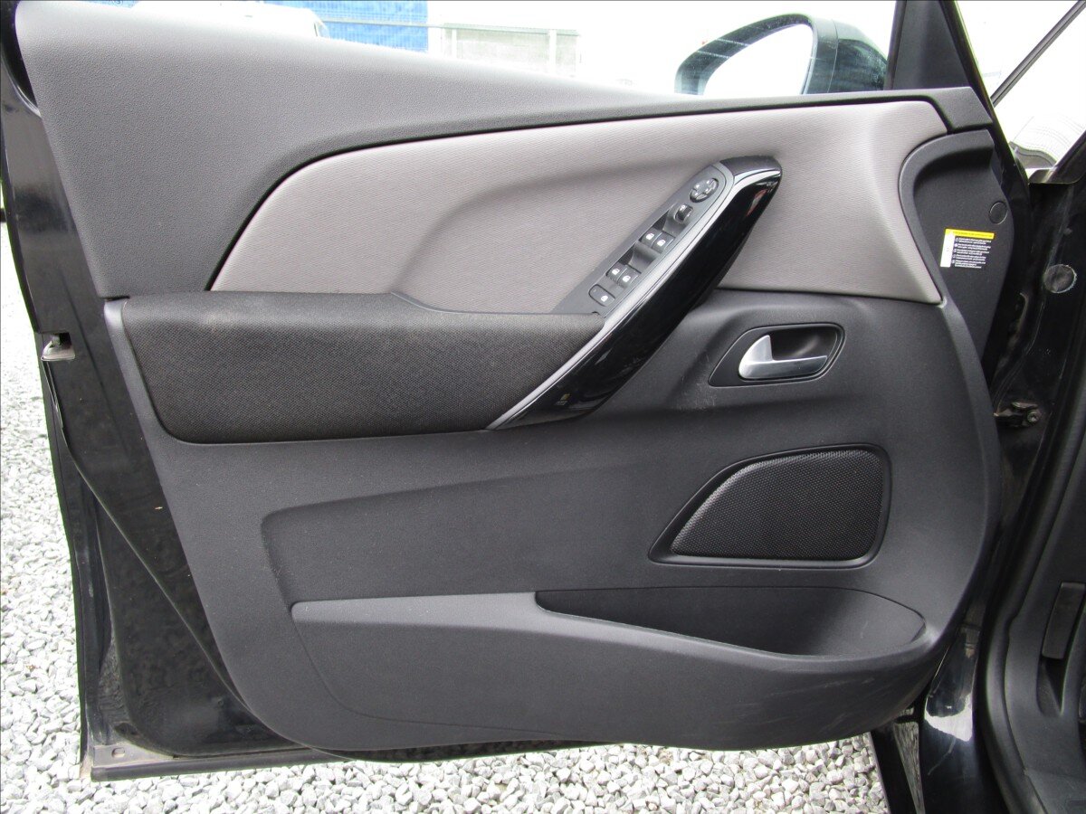 Citroën Grand C4 Picasso MPV 2,0 l 110 kw