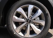 KIA Stonic SUV 1,2 l 58 kw