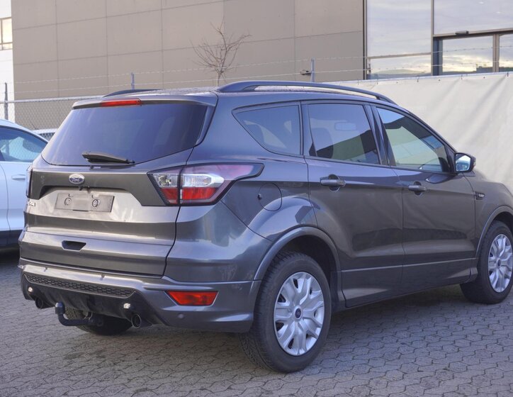 Ford Kuga 5