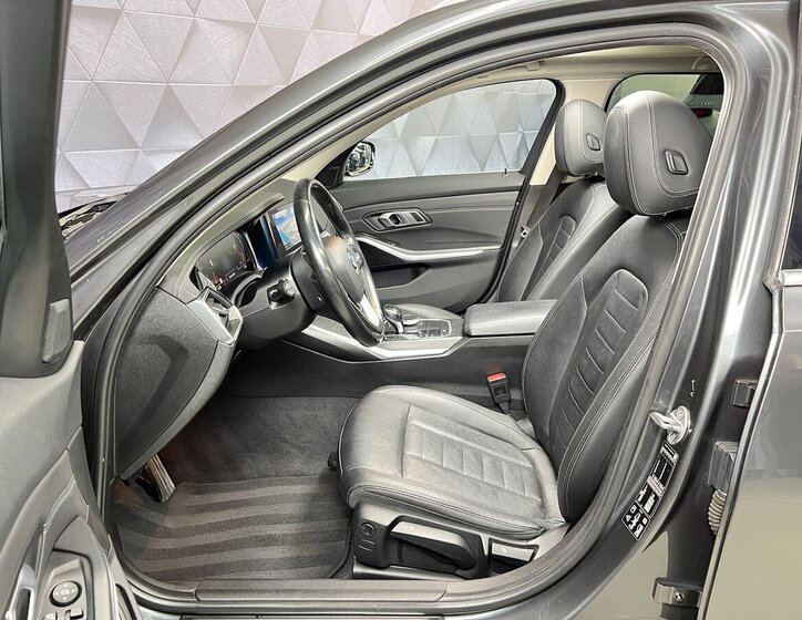 BMW Řada 3 Kombi 2,0 l 140 kw