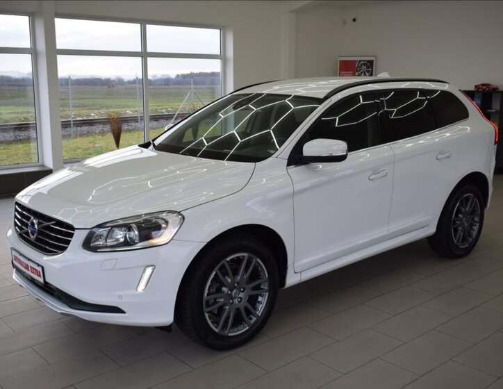 Volvo XC60 SUV 2,4 l 133 kw