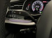 Audi Q8 26