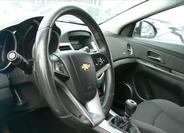 Chevrolet Cruze 10