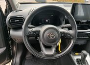 Toyota Yaris Cross 18