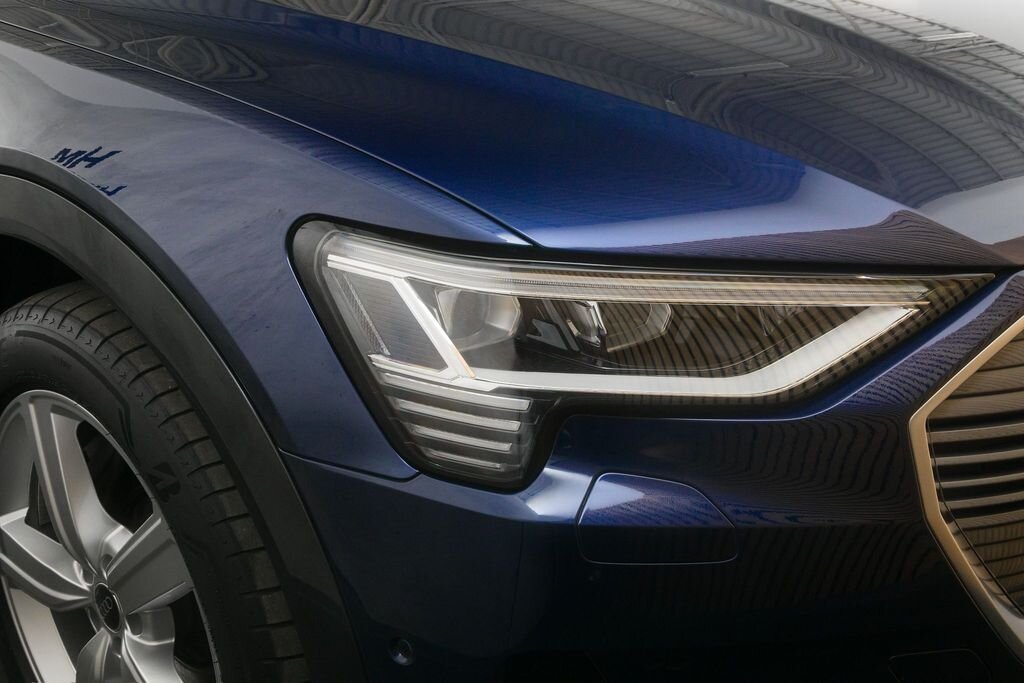 Audi e-tron SUV 0,0 300 kw