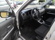 Suzuki Grand Vitara 11