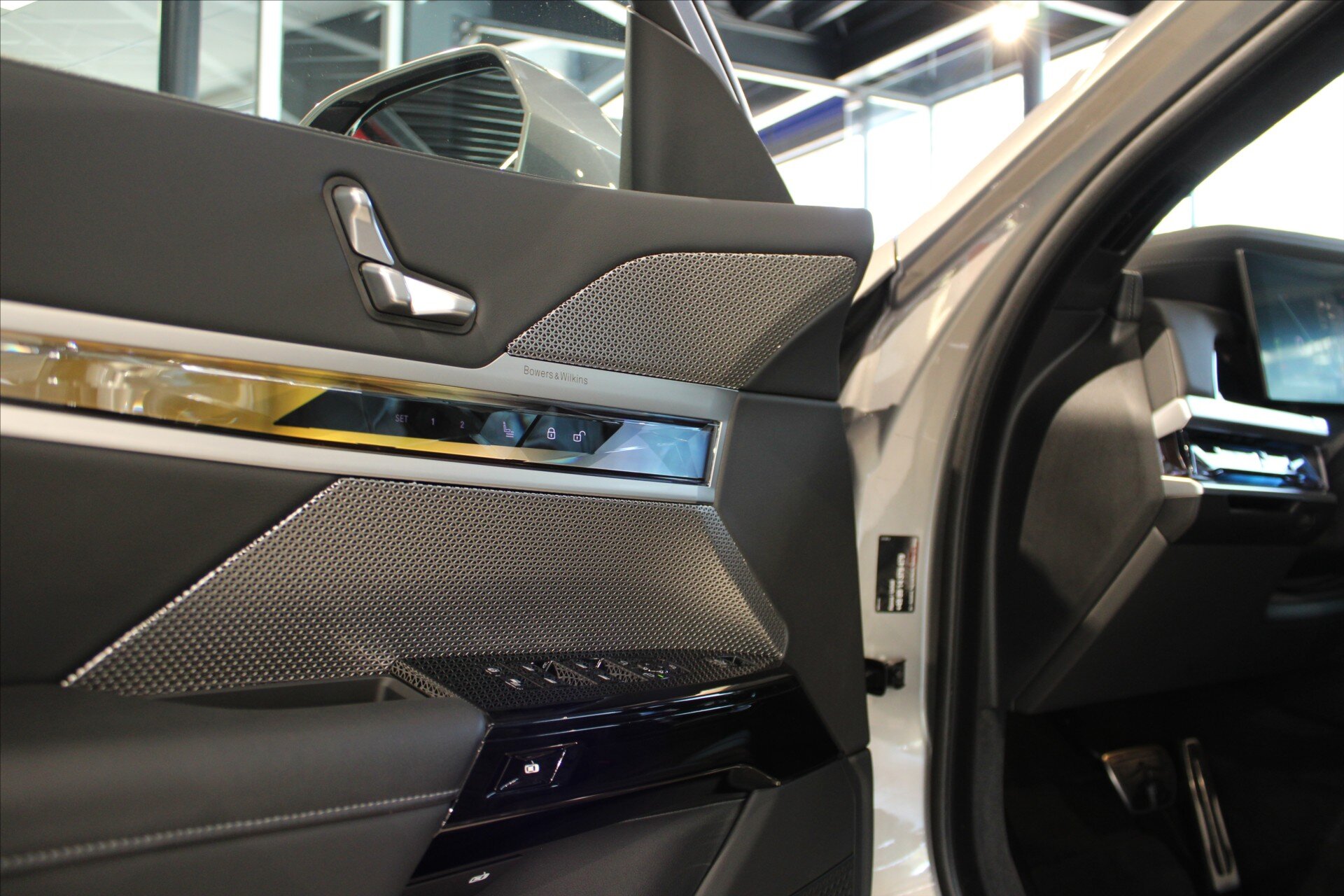 BMW Řada 7 Ostatní 3,0 l 210 kw