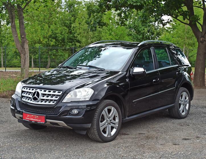 Mercedes-Benz Třídy M 1