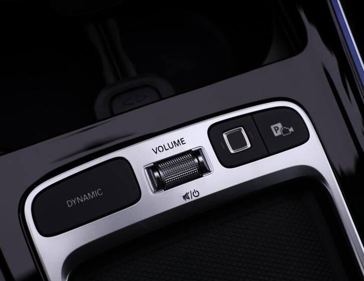 Mercedes-Benz GLB 33