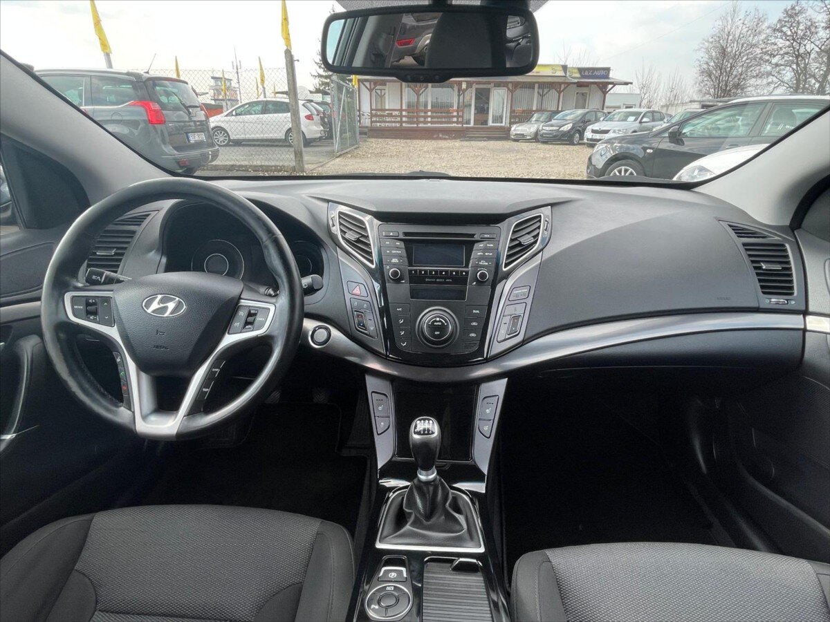 Hyundai i40 Kombi 1,6 l 99 kw