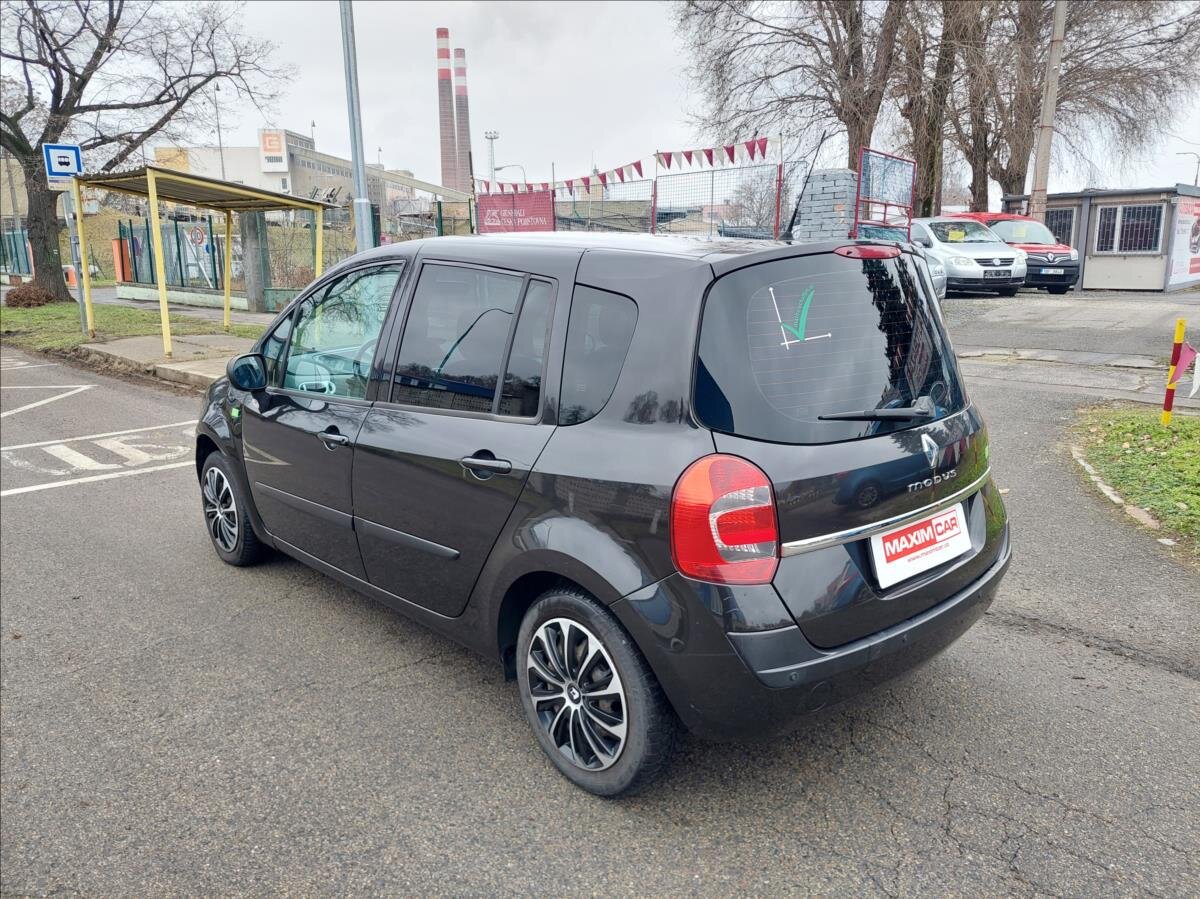 Renault Modus Hatchback 1,1 l 55 kw