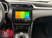 MG ZS SUV 1,5 l 78 kw