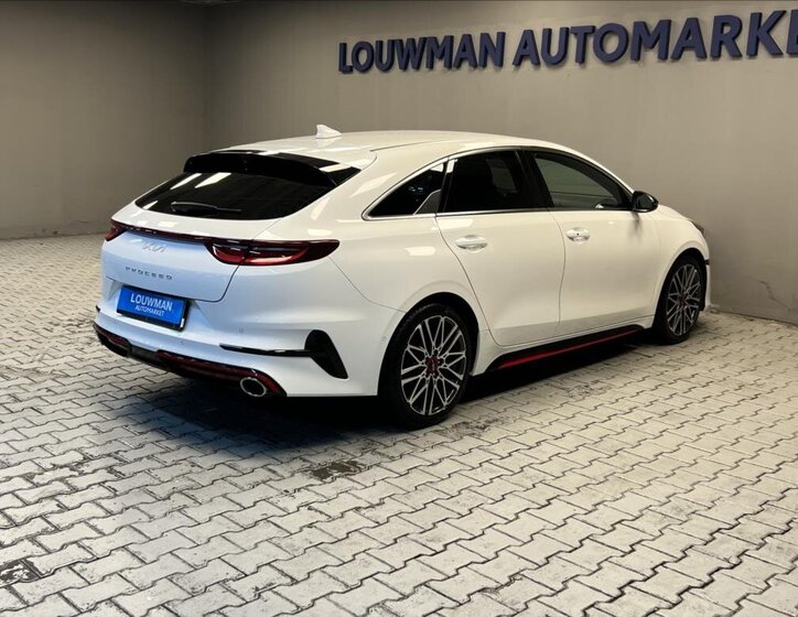 KIA ProCeed Hatchback 1,6 l 150 kw