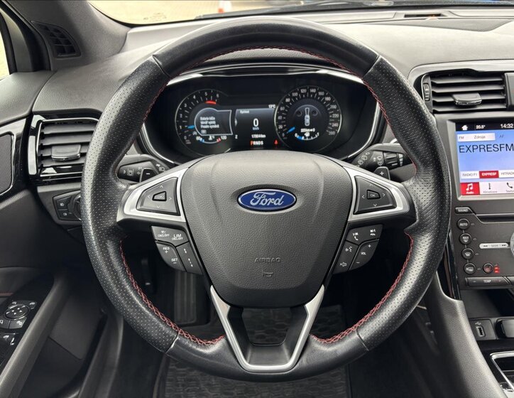 Ford Mondeo Kombi 2,0 l 140 kw