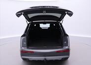Audi Q7 9