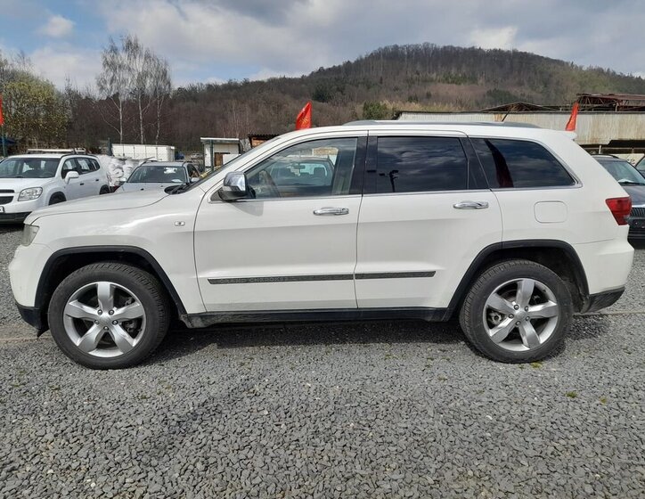 Jeep Grand Cherokee SUV / Terénní 5,7 l 259 kw